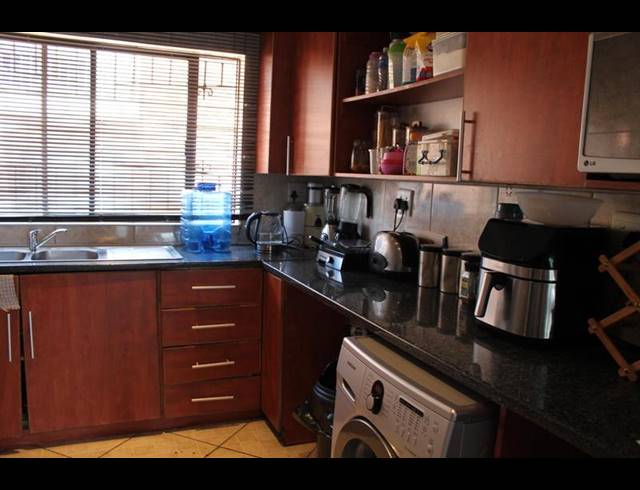 3 BEDROOM APARTMENT FOR SALE IN EASTLEIGH